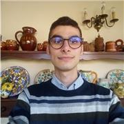 Laureato in Lingue e letterature straniere con specializzazione in Traduzione letteraria disponibile per ripetizioni